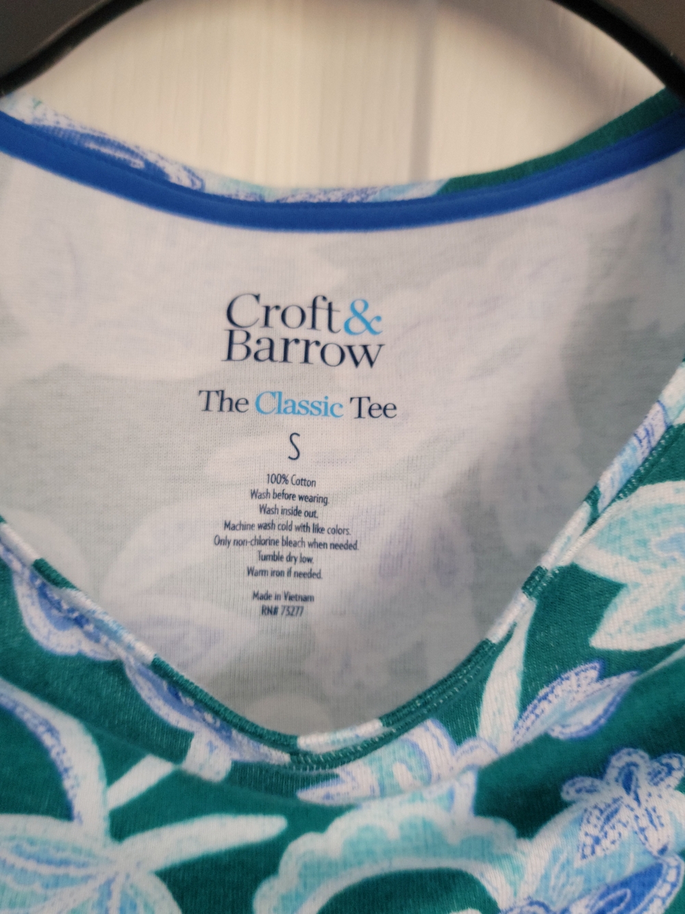 Croft & Barrow The Classic Tee - Green & Light Blue Floral